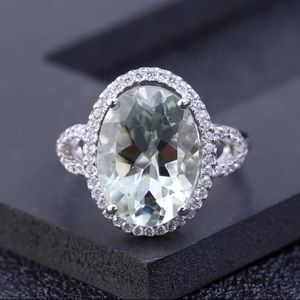 Luxury 5.57Ct Oval Natural Green Amethyst Ring